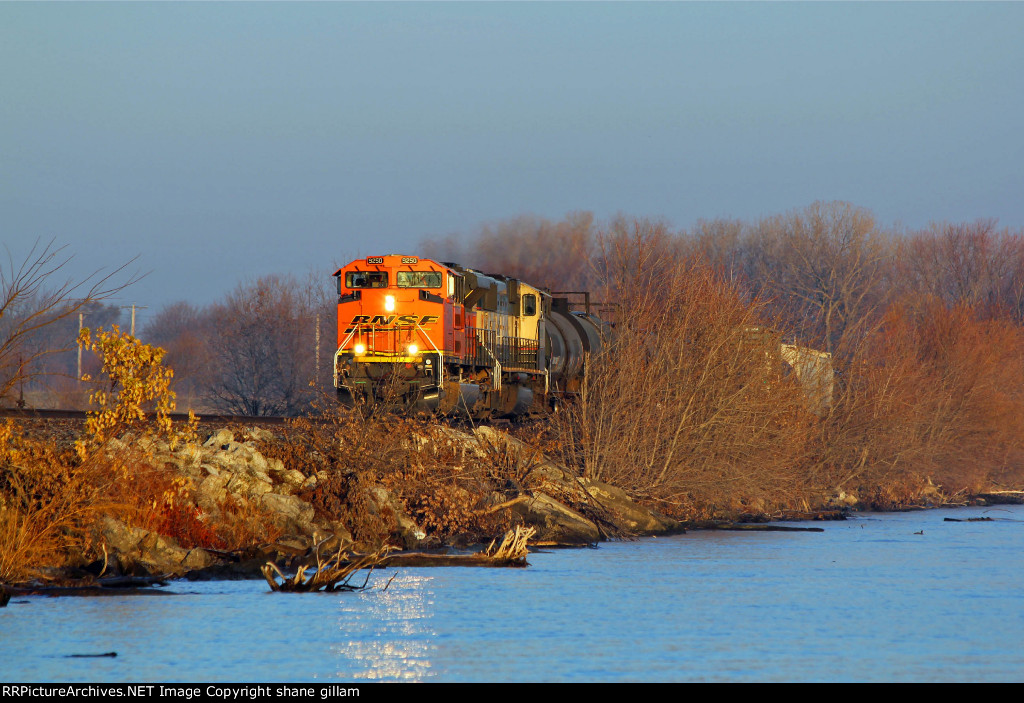 BNSF 9250 works Wb down the K line,